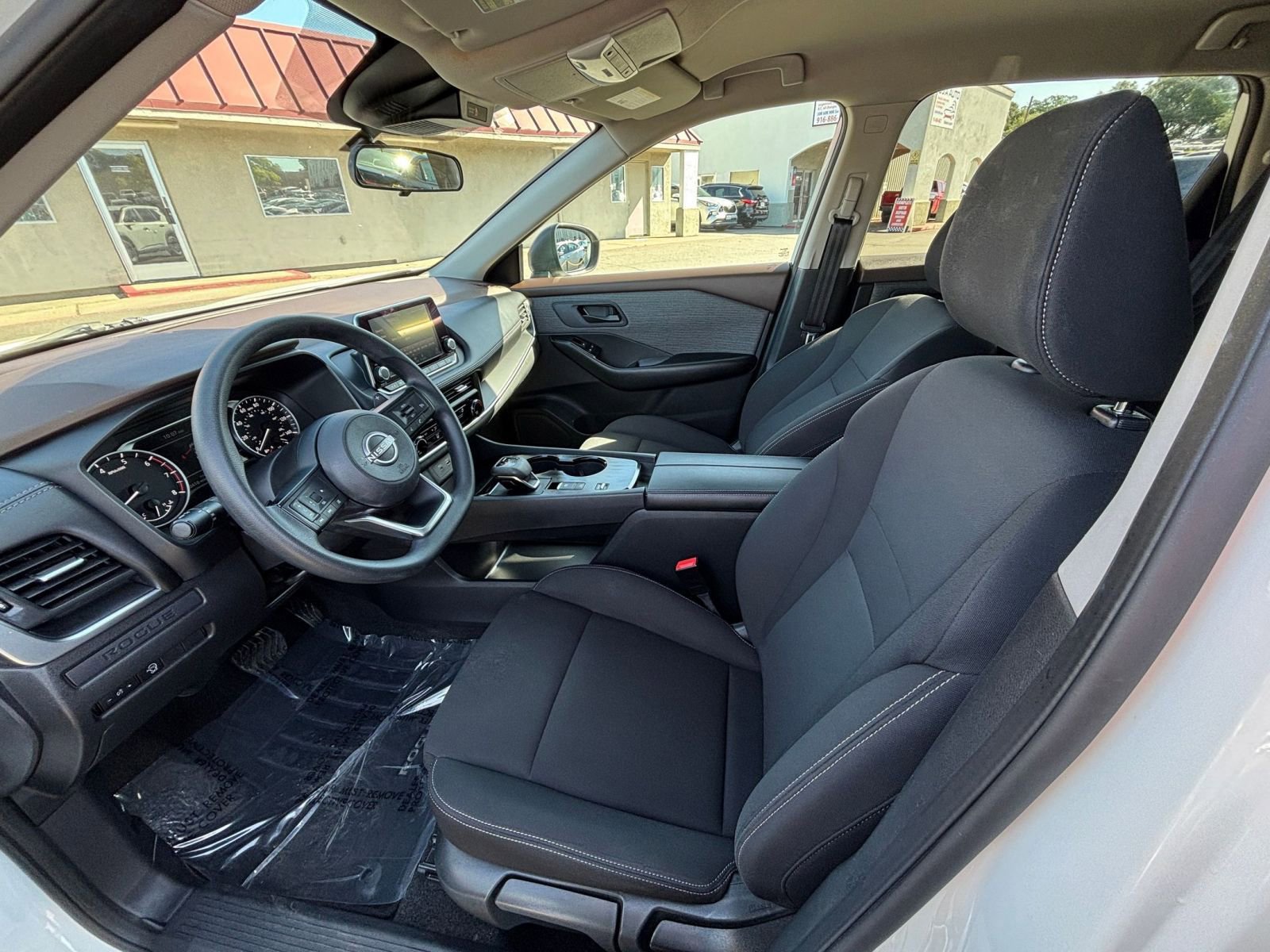 Used 2023 Nissan Rogue S FWD image 27