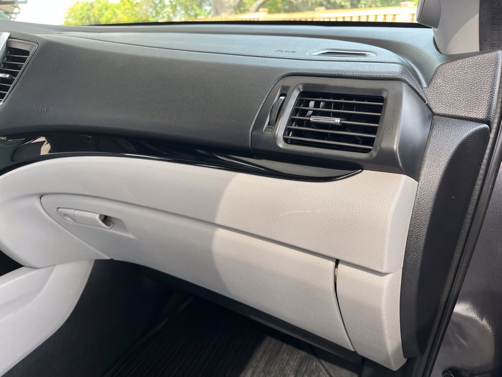 Used 2017 Honda Pilot Elite image 33
