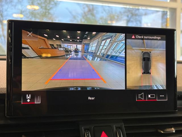 Used 2022 Audi Q5 e Premium Plus w/ Premium Plus Package image 33