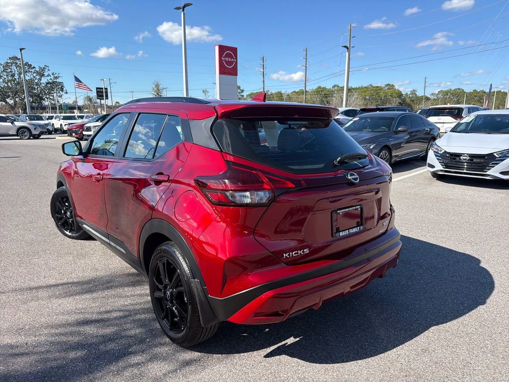 Used 2024 Nissan Kicks SR w/ SR Premium Package image 6
