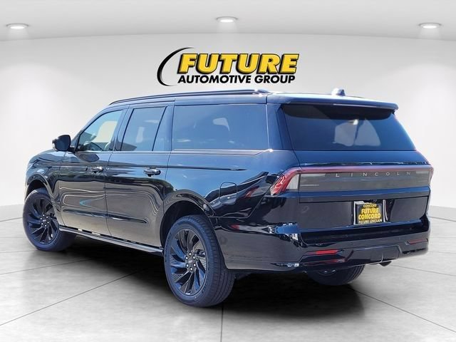 New 2026 Lincoln Navigator L Reserve w/ Jet Appearance Package AWD/4WD image 5