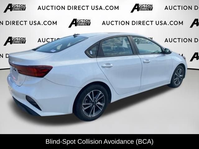 Used 2023 Kia Forte LXS w/ LXS Technology Package image 6