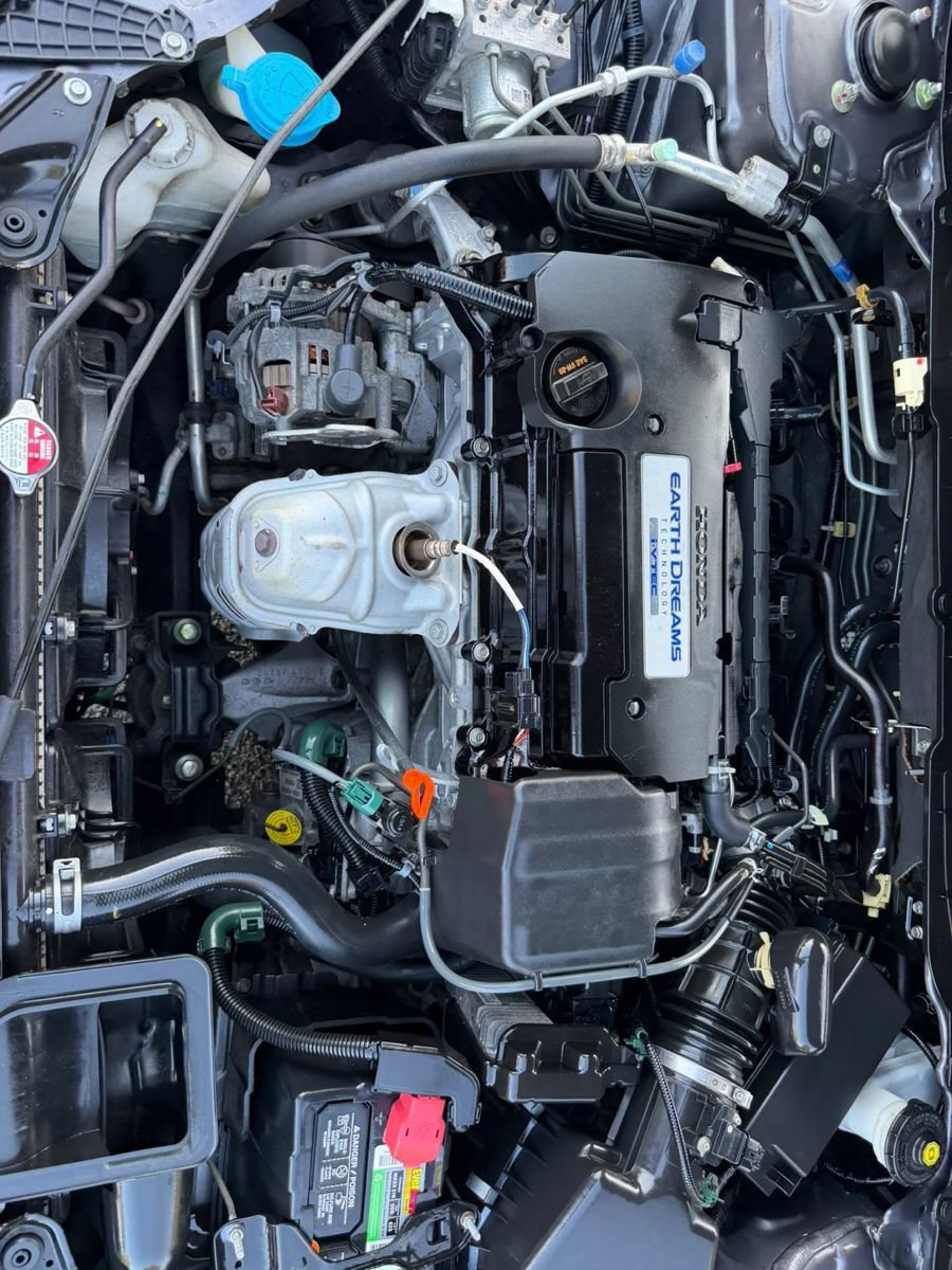 Used 2015 Honda Accord LX image 37