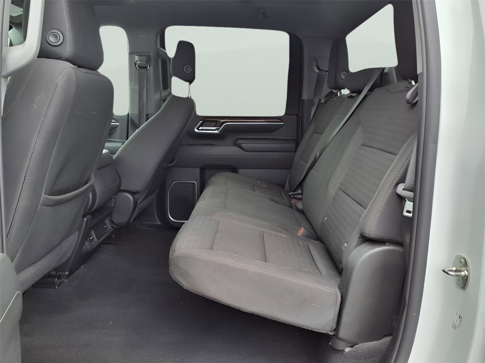 Used 2024 Chevrolet Silverado 2500 LT image 11