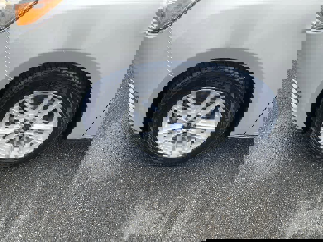 Used 2018 Ford Focus SE image 10