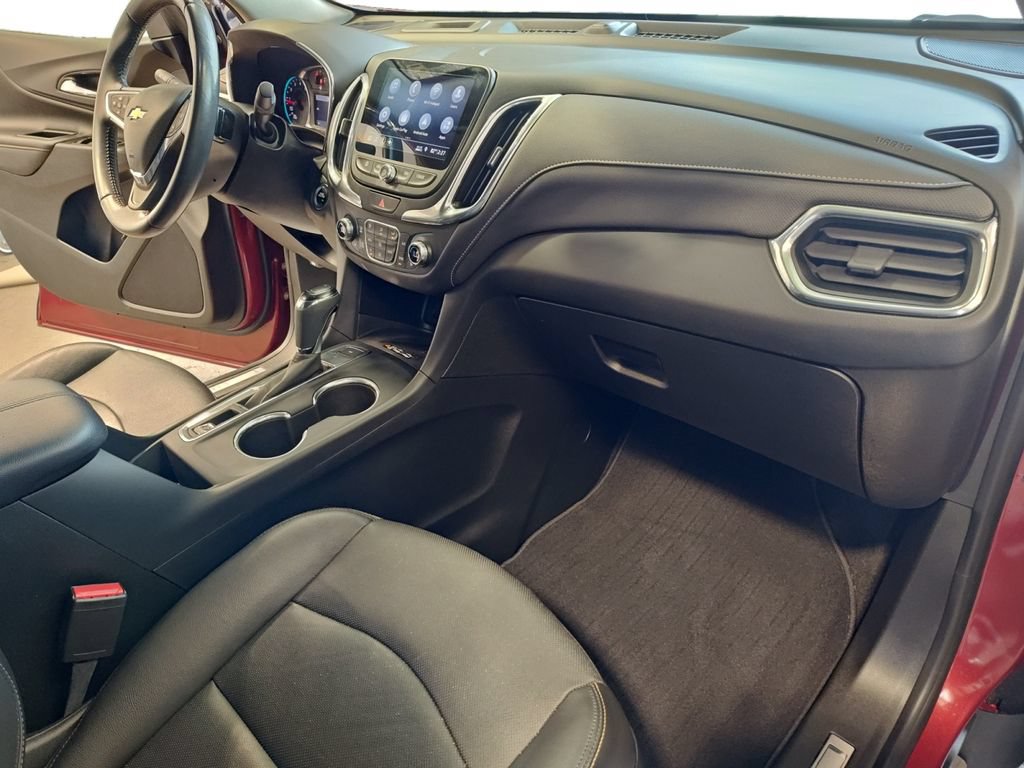 Used 2020 Chevrolet Equinox Premier AWD/4WD image 15