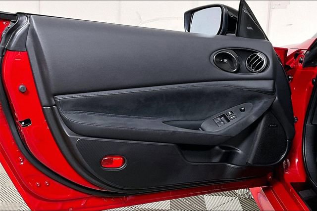 Used 2025 Nissan Z Performance w/ Floor Mat Package image 22