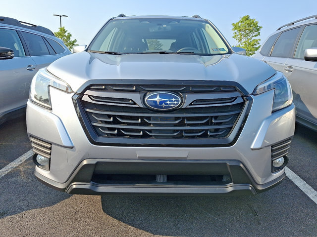 Certified 2022 Subaru Forester Limited w/ Popular Package #2 AWD/4WD image 3