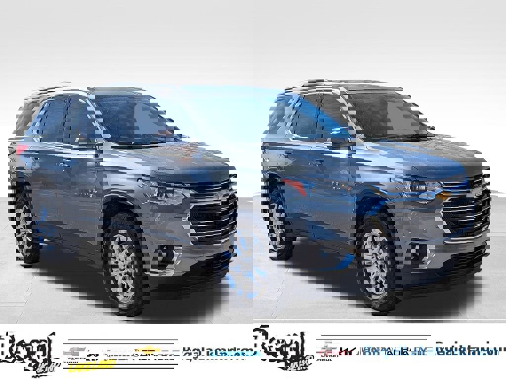 Used 2019 Chevrolet Traverse LT image 2