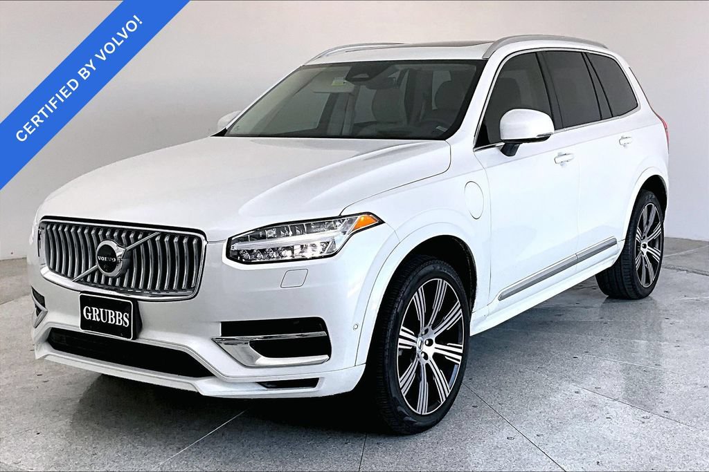 Used 2025 Volvo XC90 T8 Ultra w/ Protection Package Premier AWD/4WD image 14