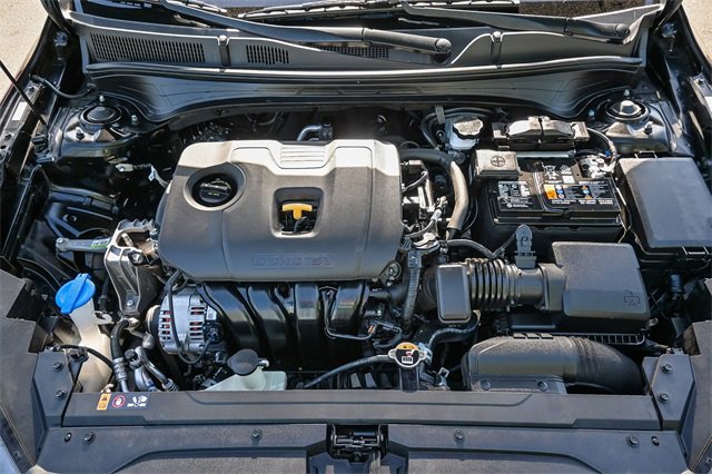 Used 2023 Kia Forte LXS w/ LXS Technology Package image 28