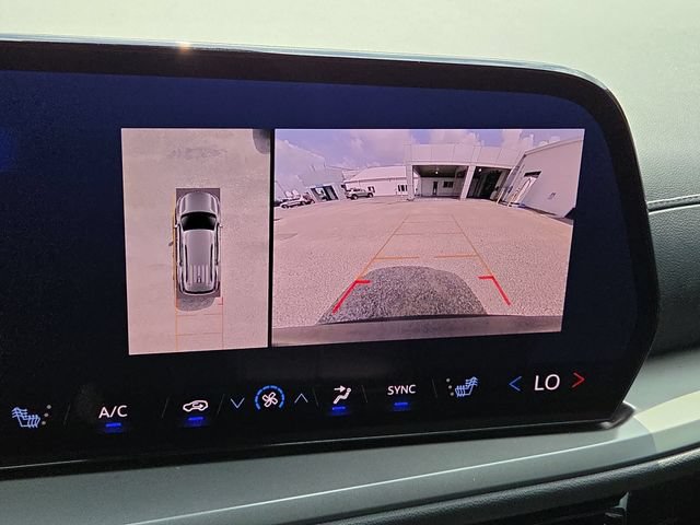 Certified 2024 Chevrolet Traverse LS w/ LPO, Floor Liner Package FWD image 16