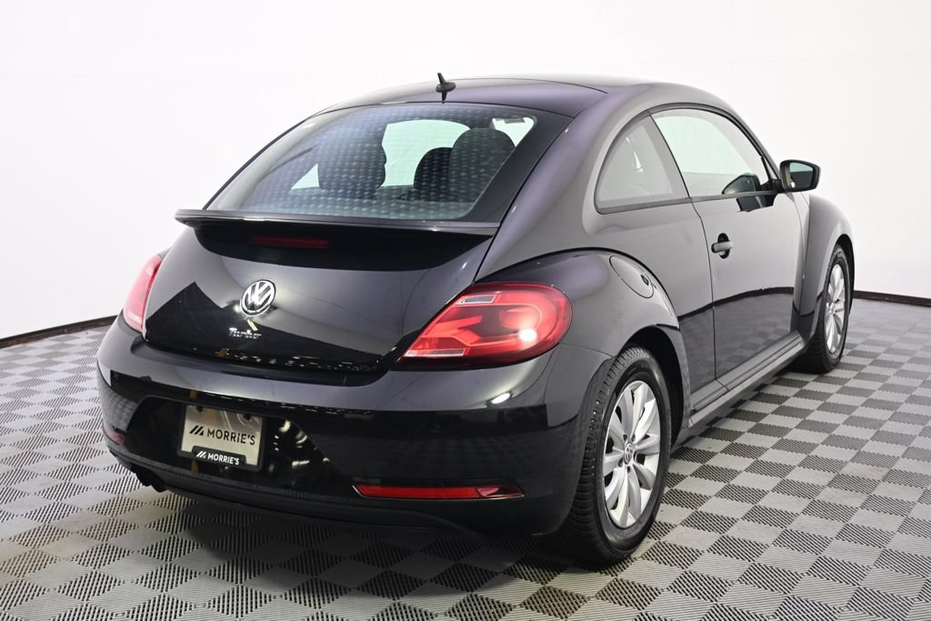 Used 2018 Volkswagen Beetle 2.0T S FWD image 5