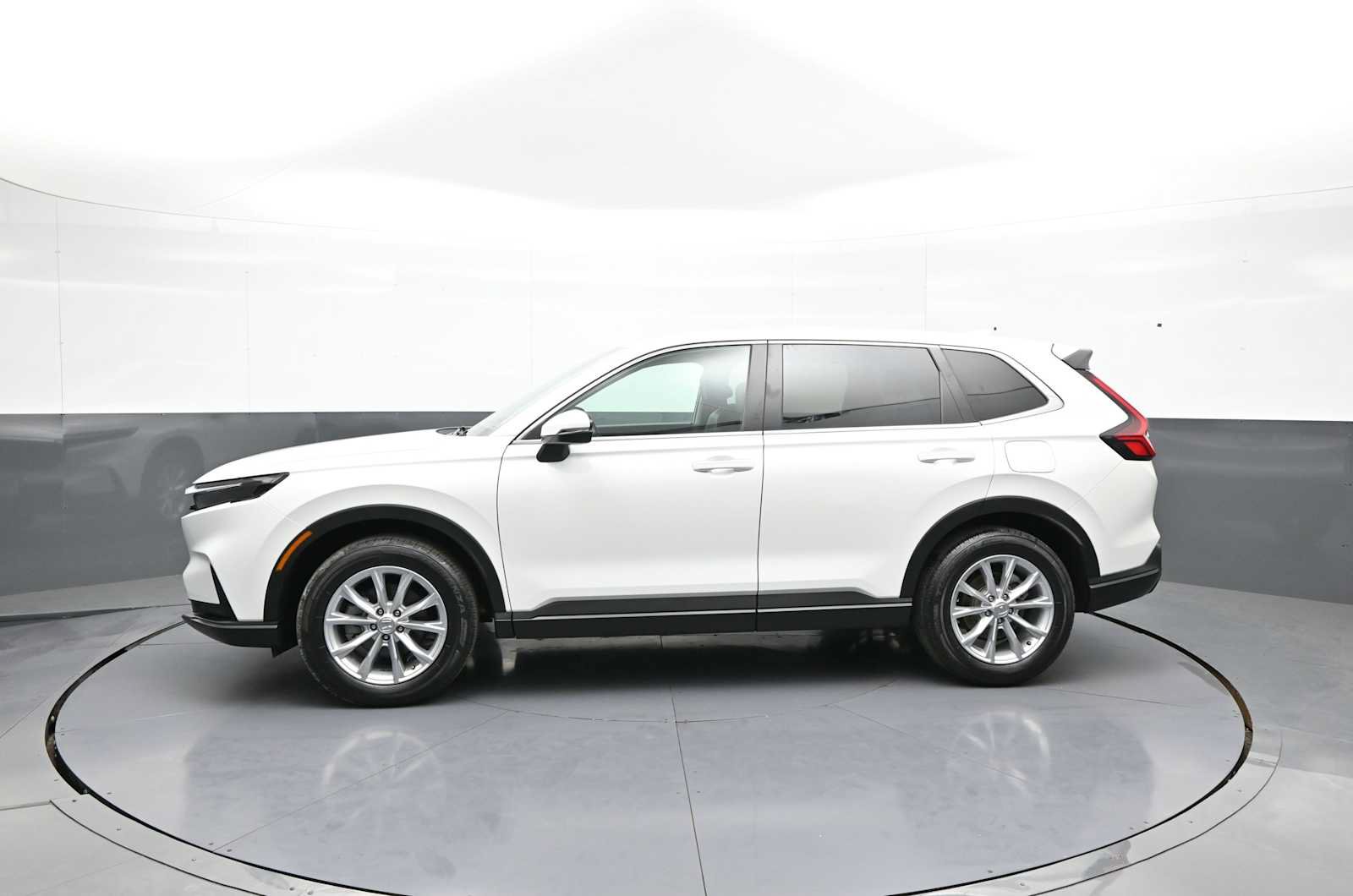 Used 2024 Honda CR-V EX-L image 9