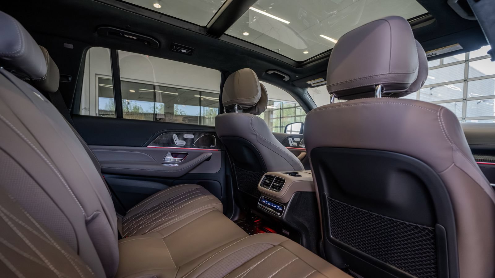 New 2026 Mercedes-Benz GLS 63 AMG 4MATIC image 28