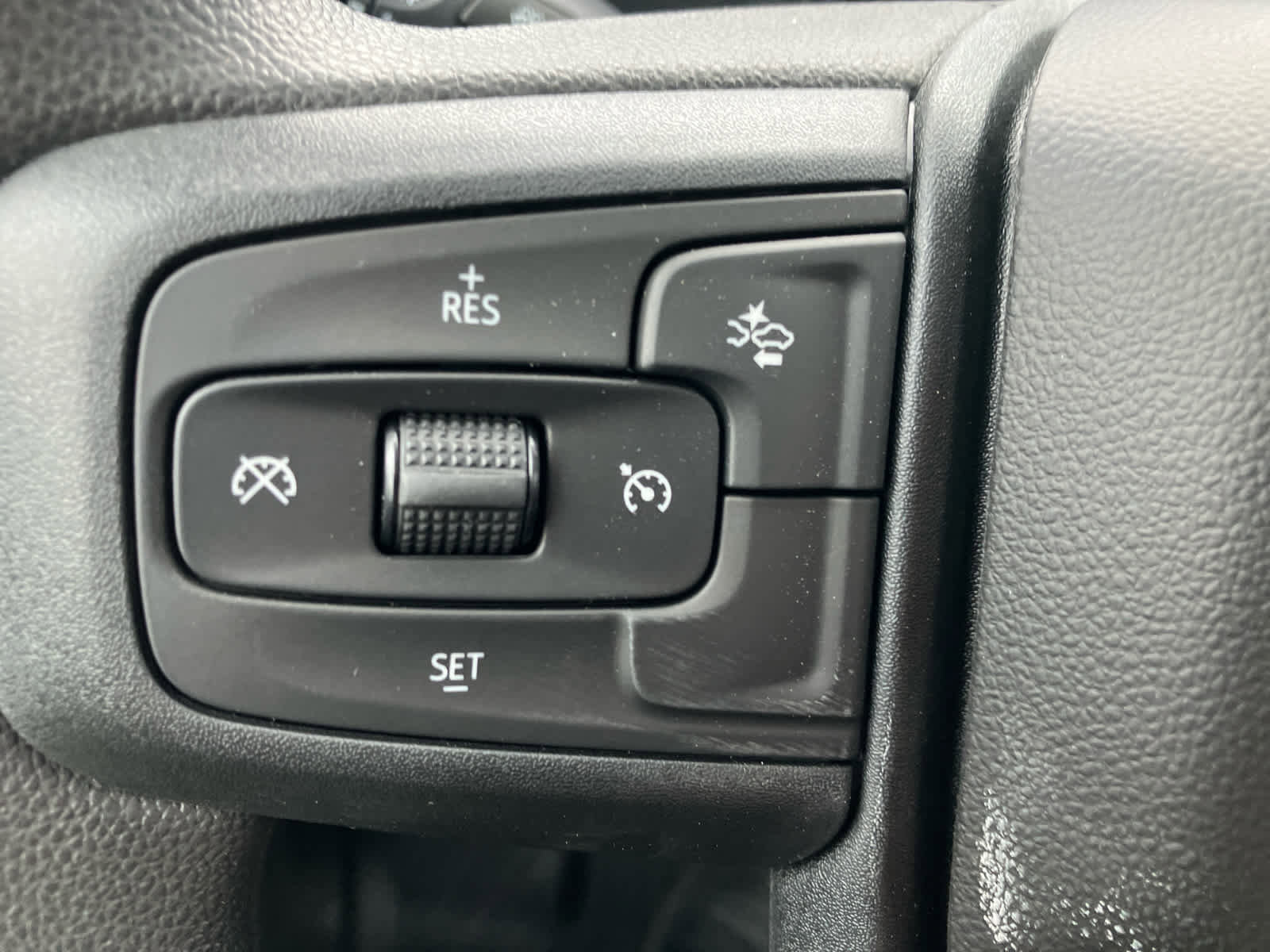 New 2026 GMC Sierra 1500 Pro w/ Pro Value Package image 18