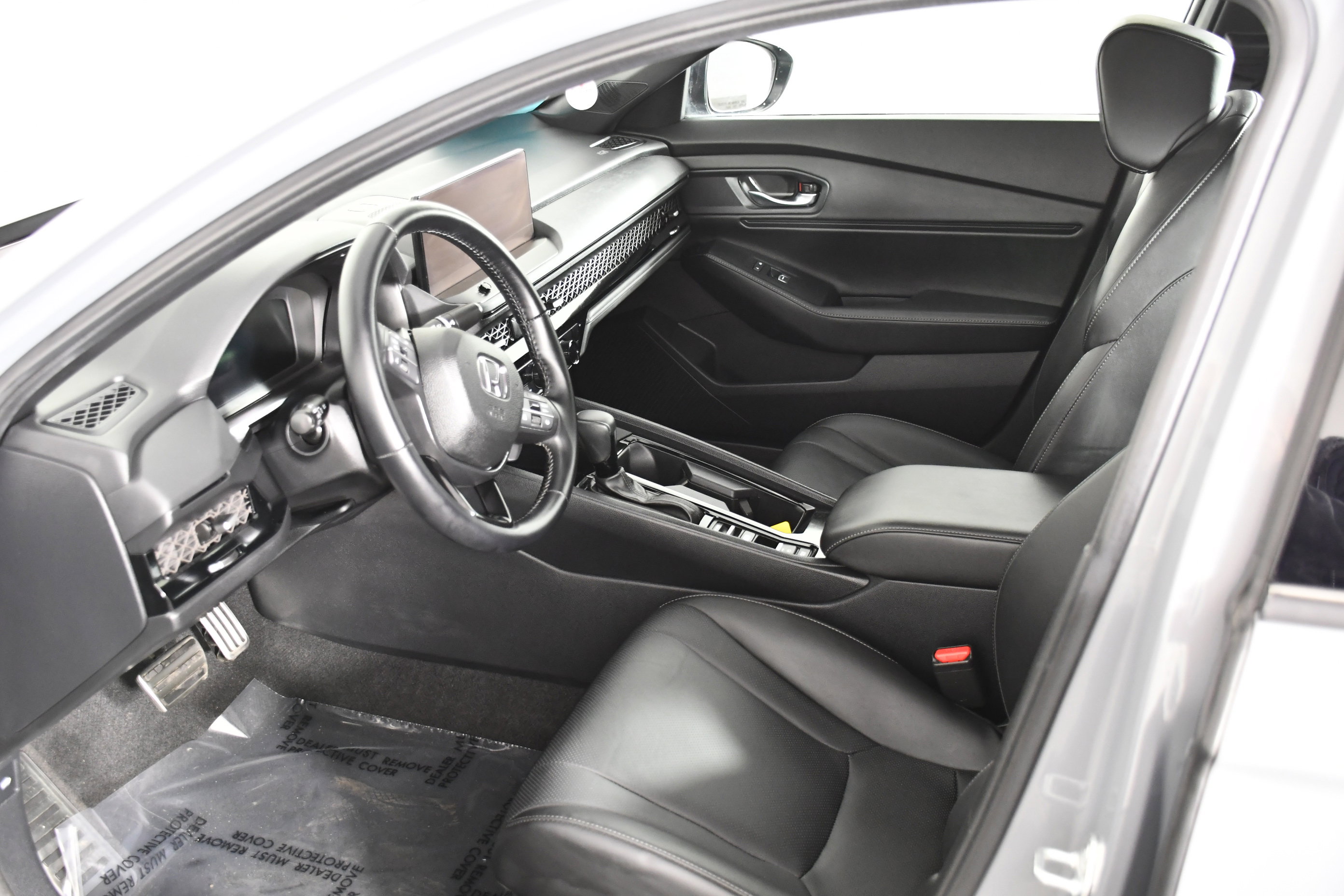 Used 2025 Honda Accord Sport image 28