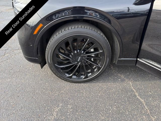 Certified 2023 Lincoln Aviator Reserve w/ Equipment Group 201A image 32