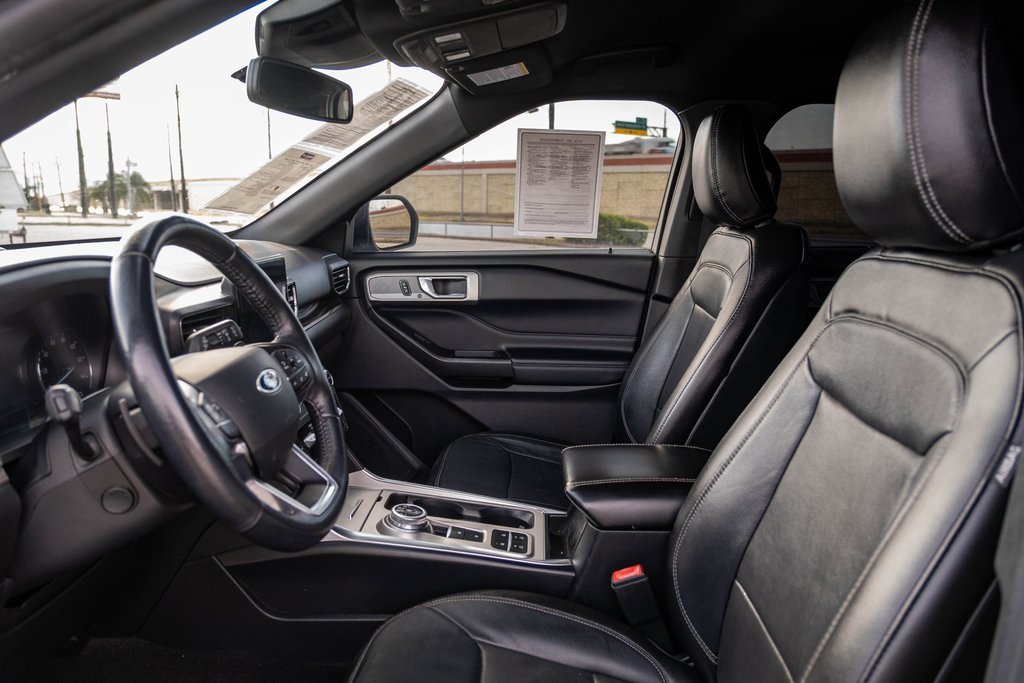 Used 2020 Ford Explorer Limited image 14