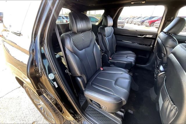 Used 2023 Hyundai Palisade Calligraphy image 27