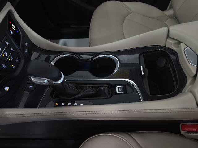 Used 2017 Buick Envision Essence image 22
