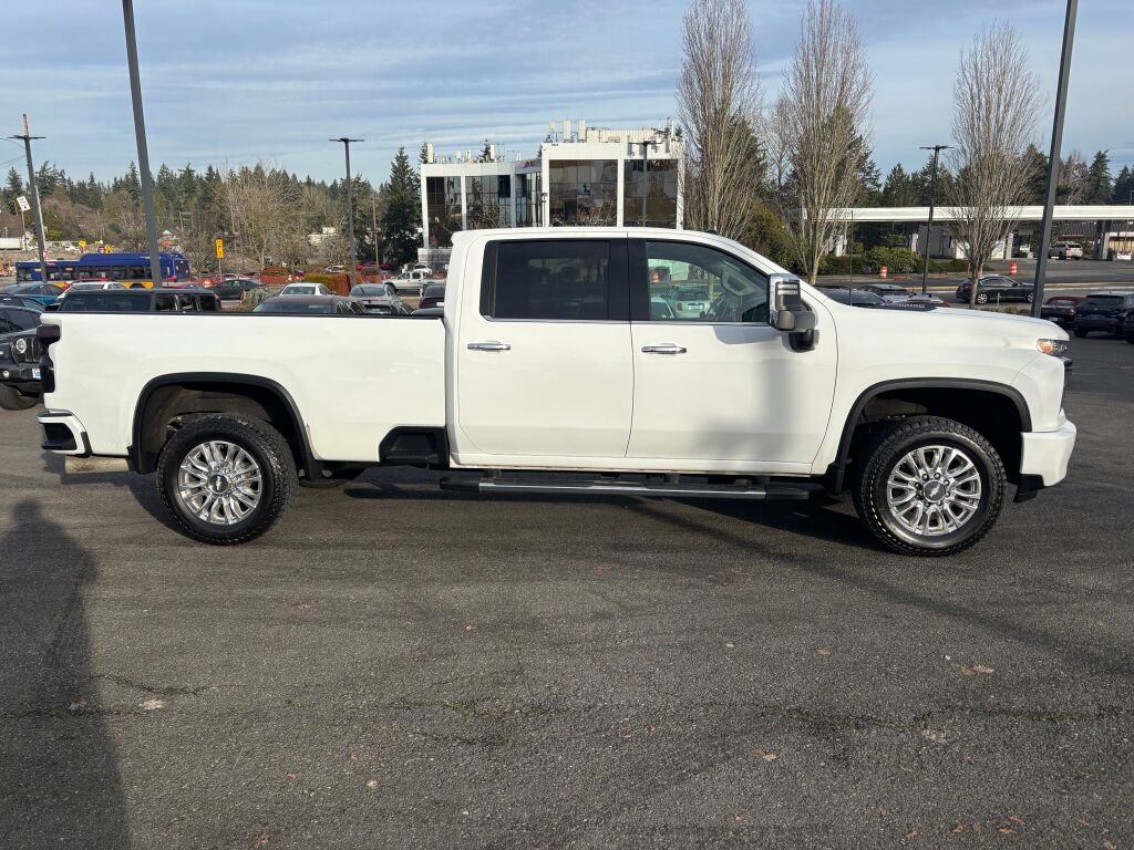 Used 2020 Chevrolet Silverado 3500 High Country w/ Z71 Off-Road Package image 4