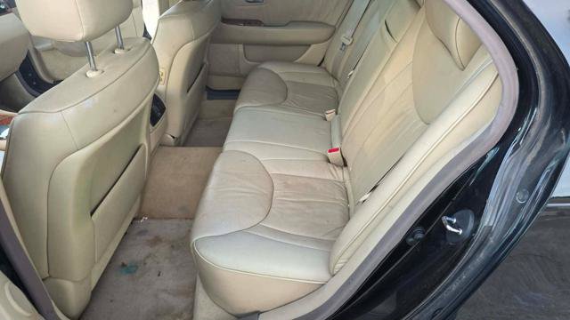 Used 2004 Lexus LS 430 RWD image 15