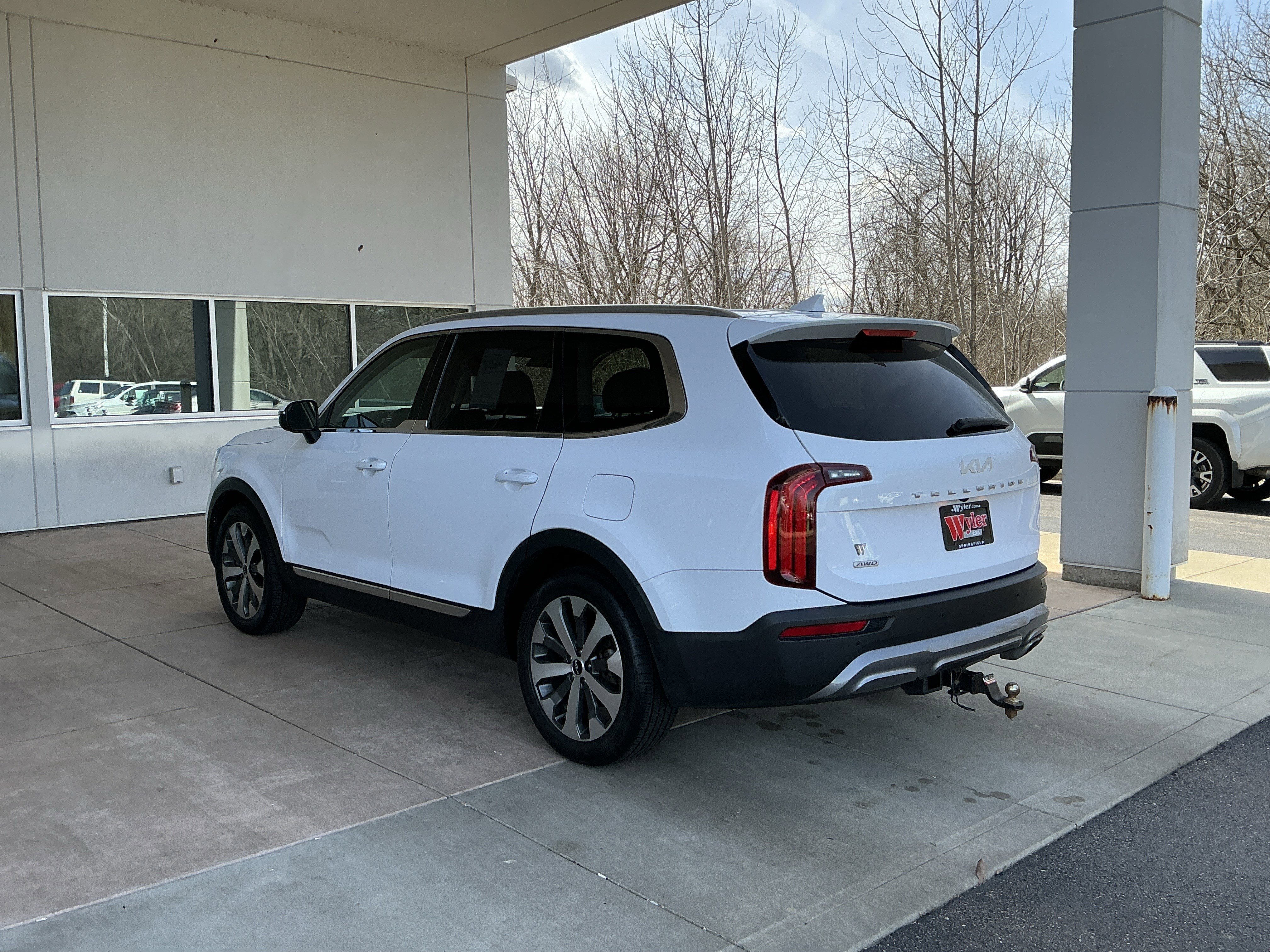 Used 2022 Kia Telluride EX w/ EX Premium Package image 20