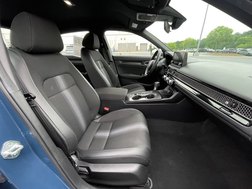 Certified 2025 Honda Civic Sport image 32