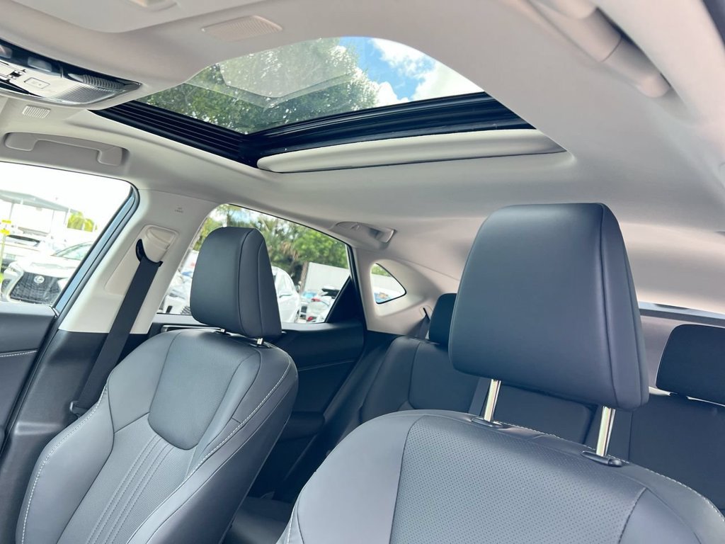 Certified 2025 Lexus NX 250 FWD w/ Accessory Package (2T) image 18