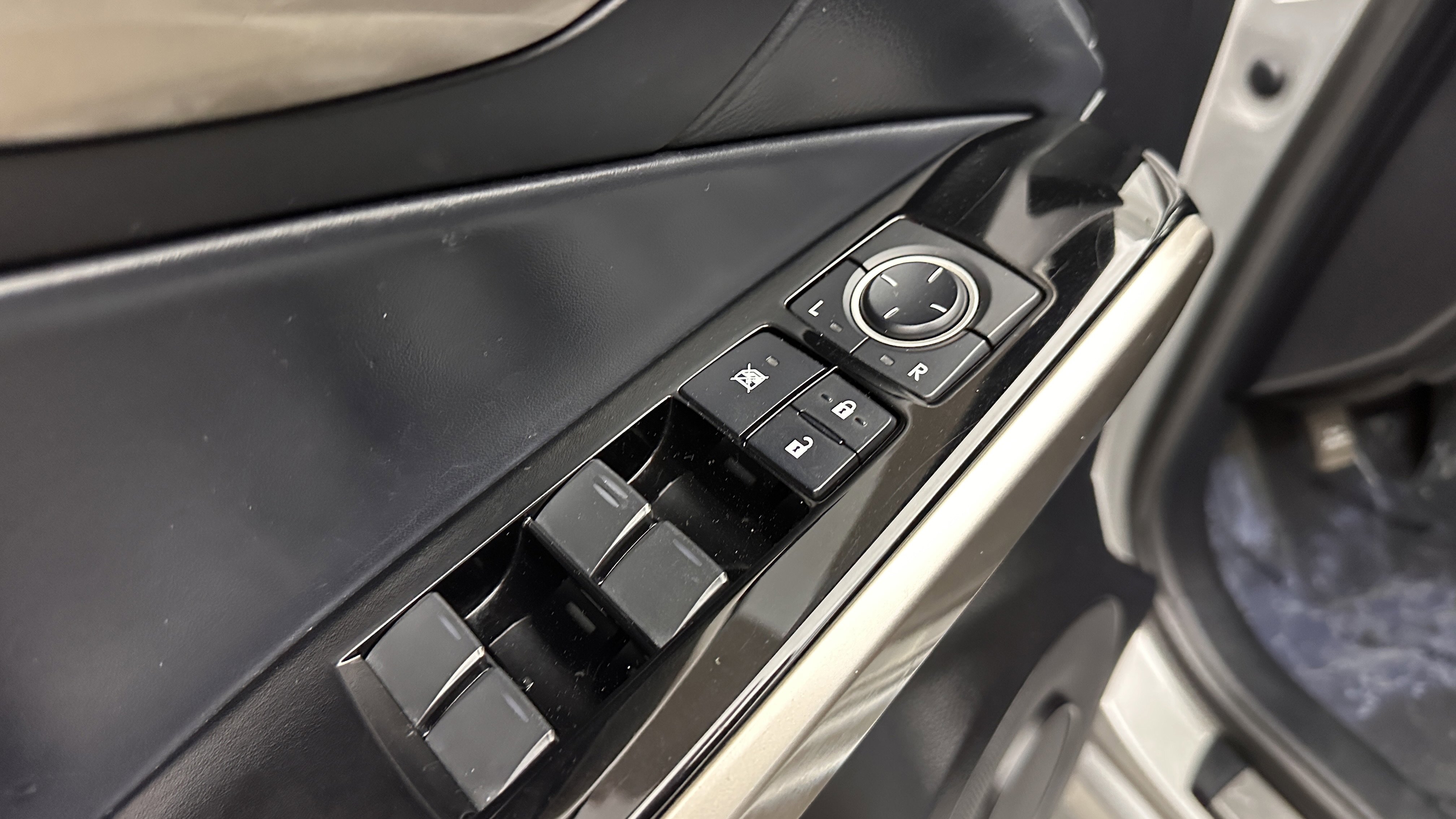 Used 2019 Lexus IS 300 w/ Accessory Package 2 image 12