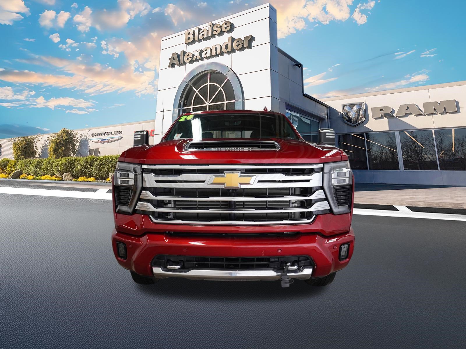 Used 2024 Chevrolet Silverado 3500 High Country w/ High Country Premium Package image 13