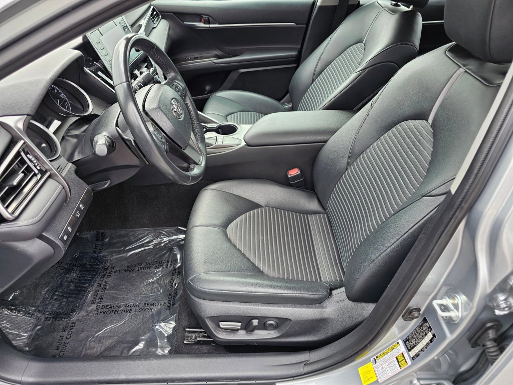 Used 2023 Toyota Camry SE image 20