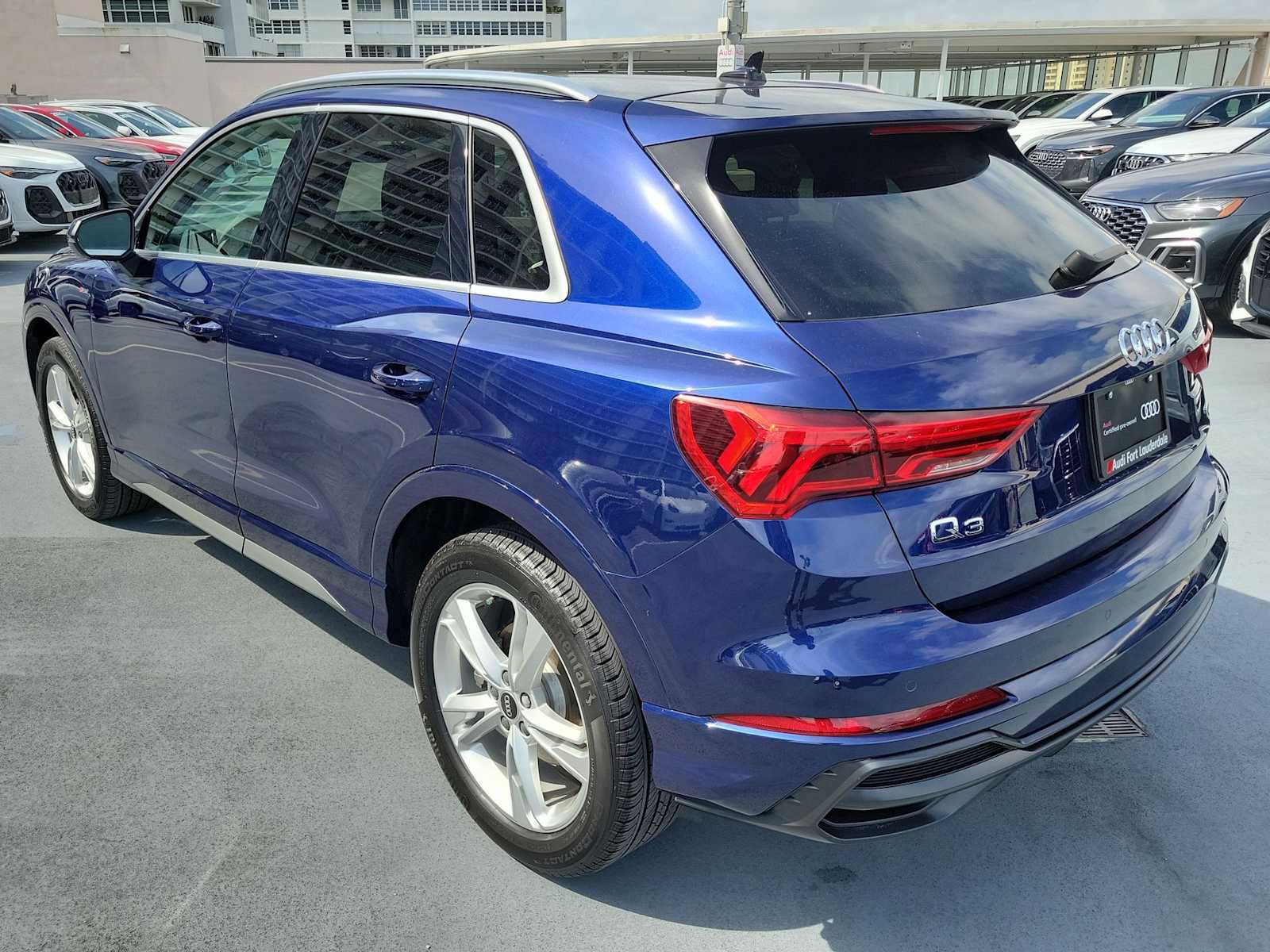 Certified 2022 Audi Q3 2.0T Premium Plus AWD/4WD image 4