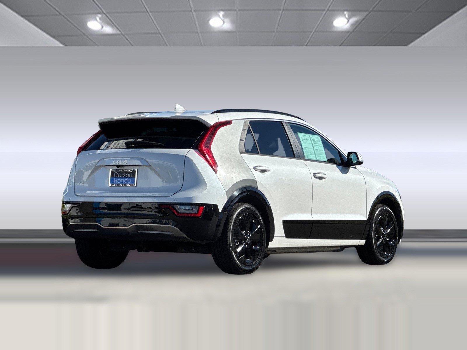 Used 2023 Kia Niro Wave FWD image 9