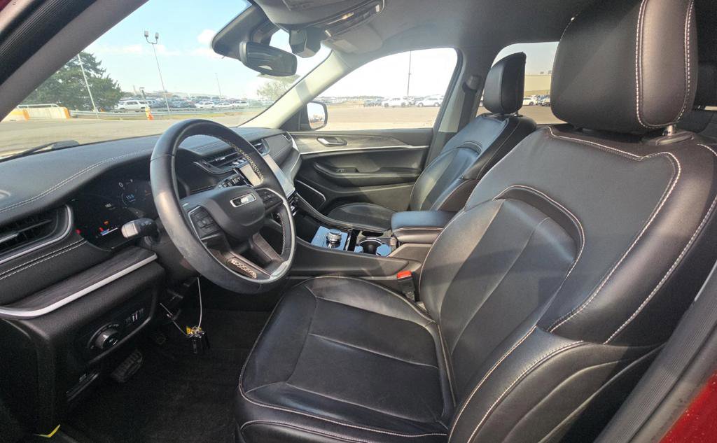 Used 2021 Jeep Grand Cherokee L Limited image 8