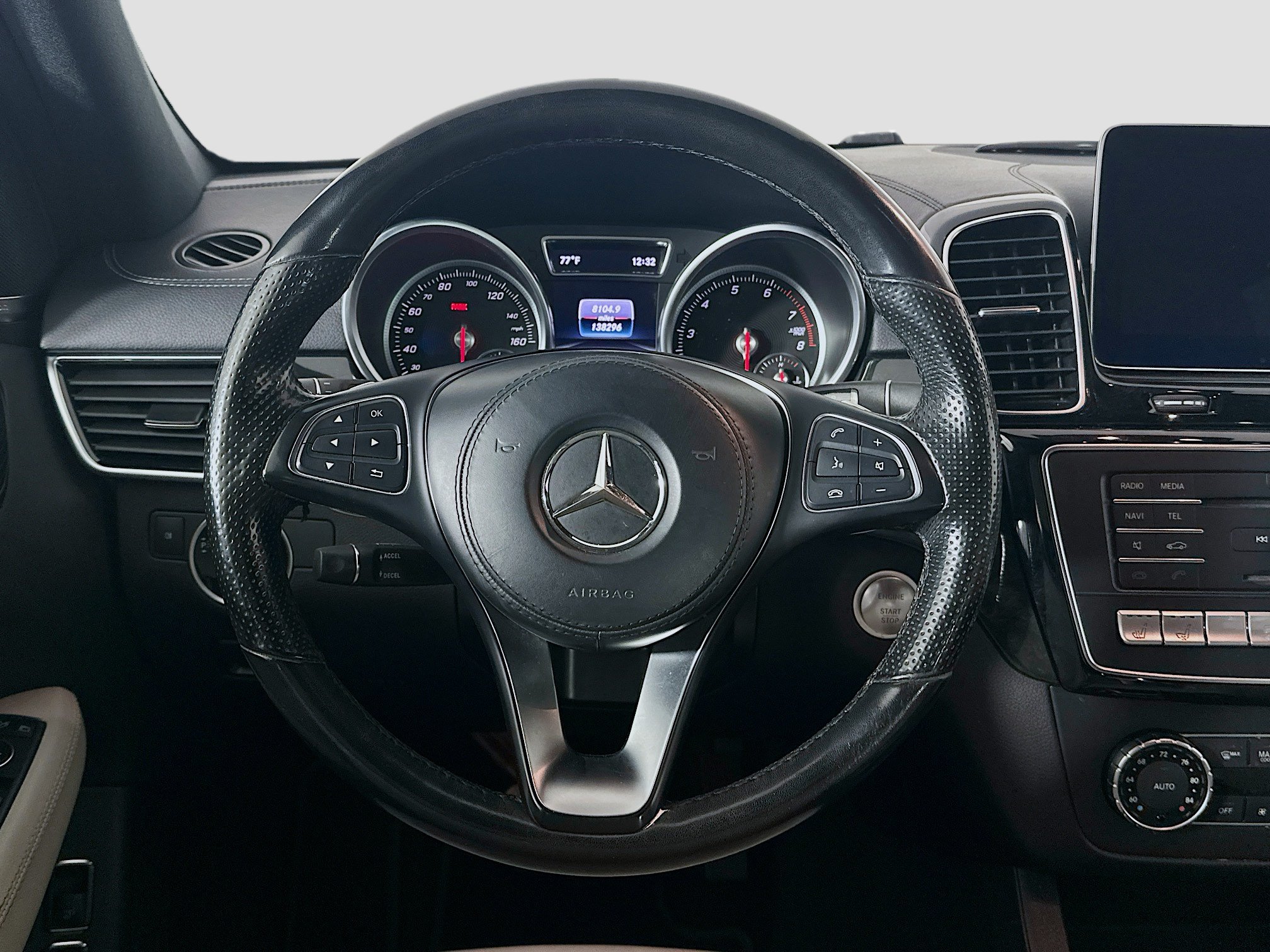 Used 2019 Mercedes-Benz GLS 450 4MATIC image 18