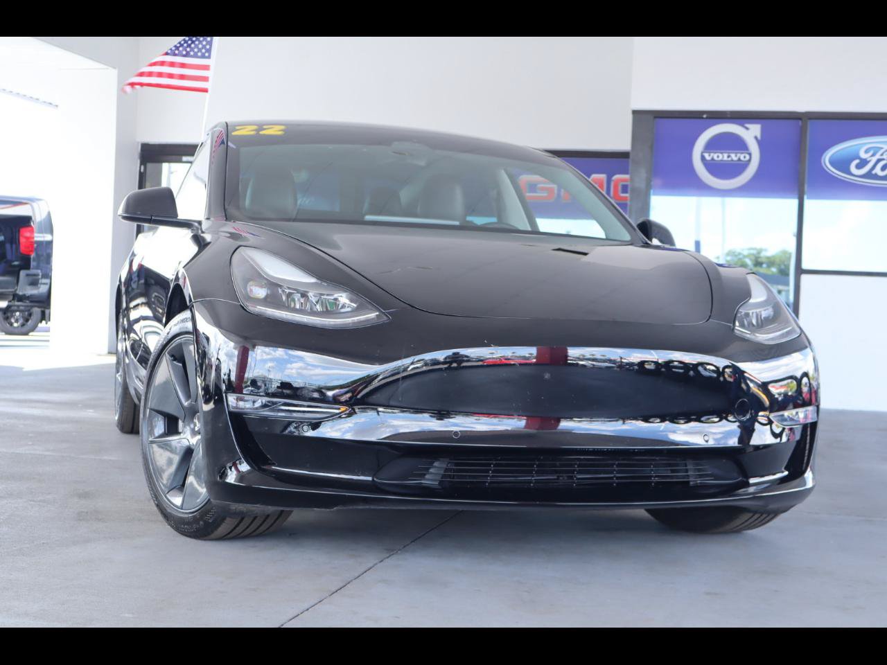 Used 2022 Tesla Model 3 Long Range AWD/4WD image 1