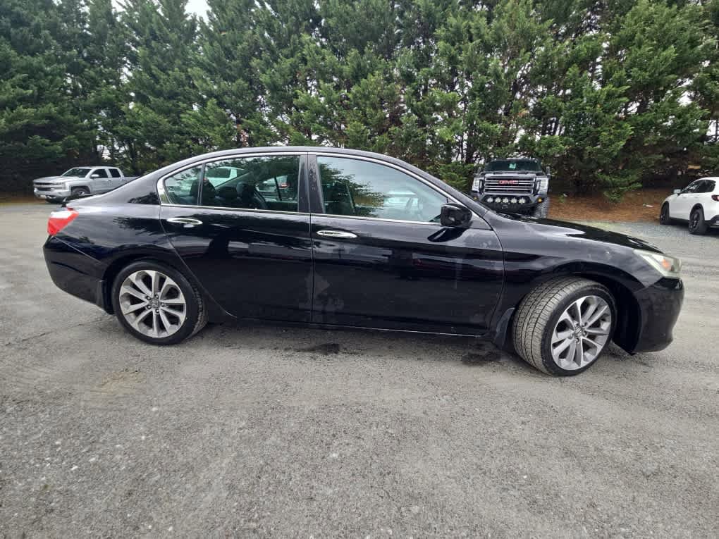 Used 2013 Honda Accord Sport image 6