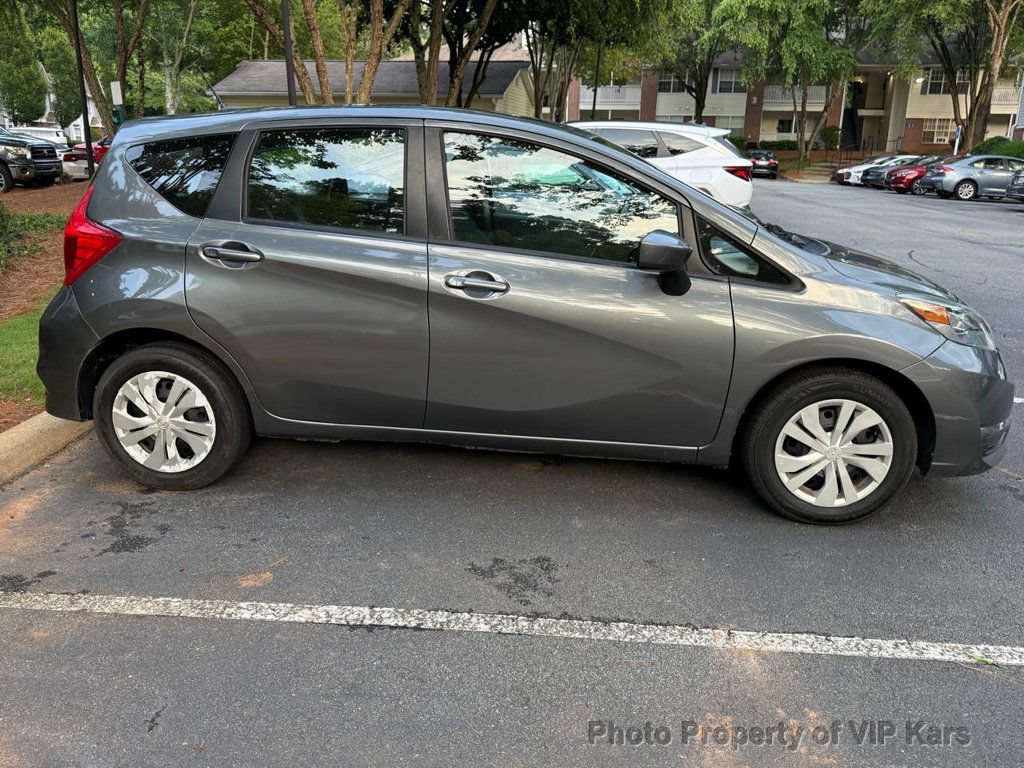 Used 2017 Nissan Versa Note SV FWD image 4