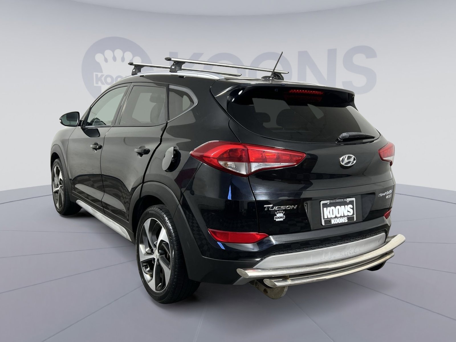 Used 2017 Hyundai Tucson Sport image 4