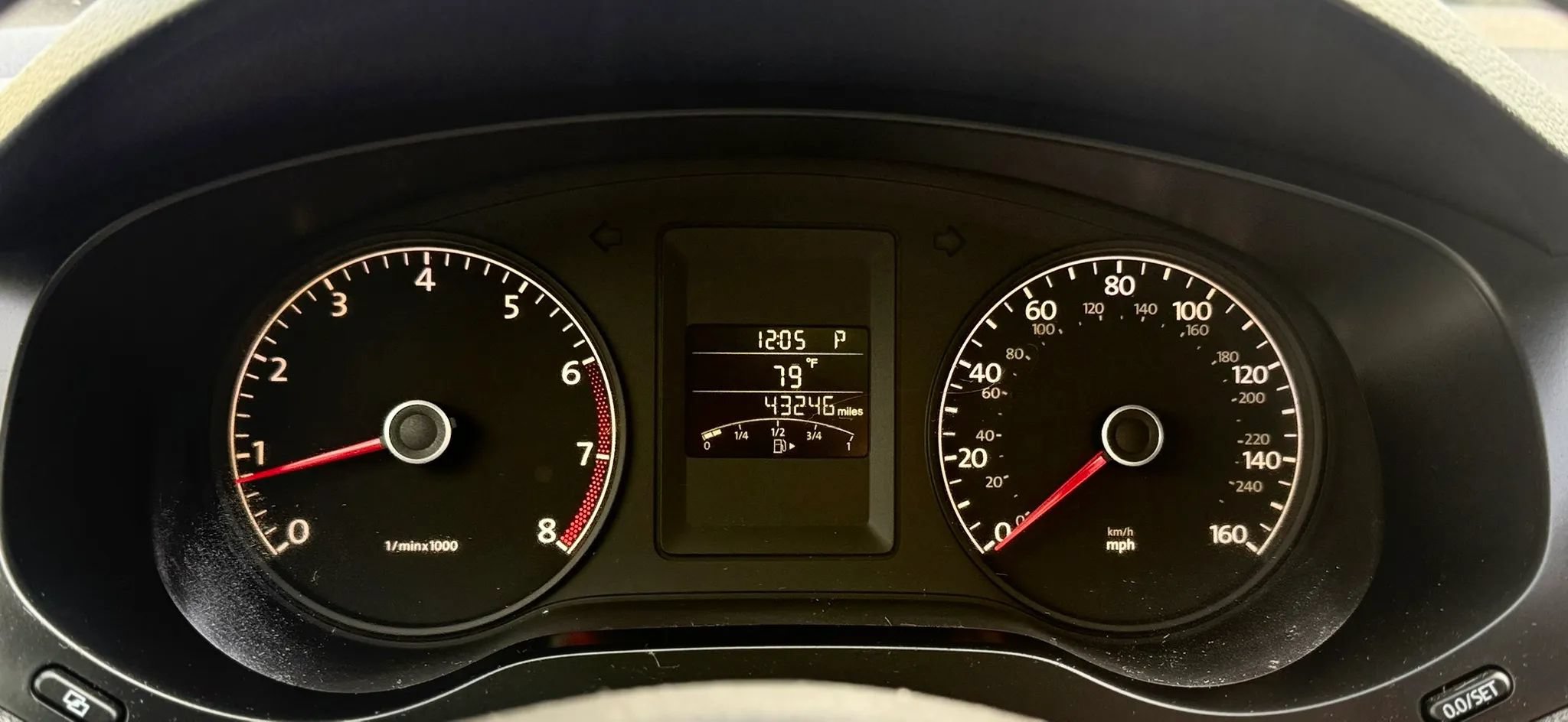 Used 2011 Volkswagen Jetta SE FWD image 15