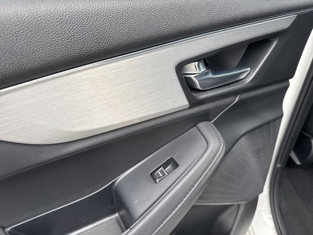 Used 2023 Acura MDX SH-AWD image 23