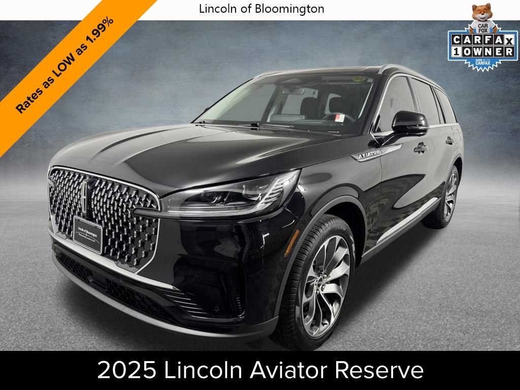 Used 2025 Lincoln Aviator Reserve AWD/4WD image 1