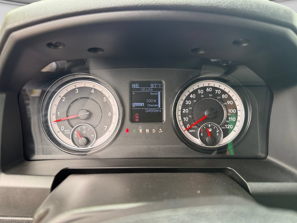 Used 2023 RAM 1500 Classic SLT AWD/4WD image 13