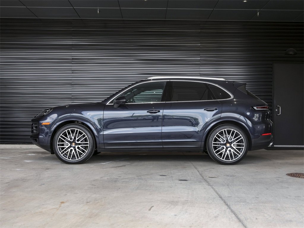 New 2026 Porsche Cayenne image 2