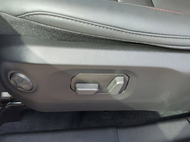 New 2025 Jeep Gladiator Rubicon w/ Convenience Group image 13