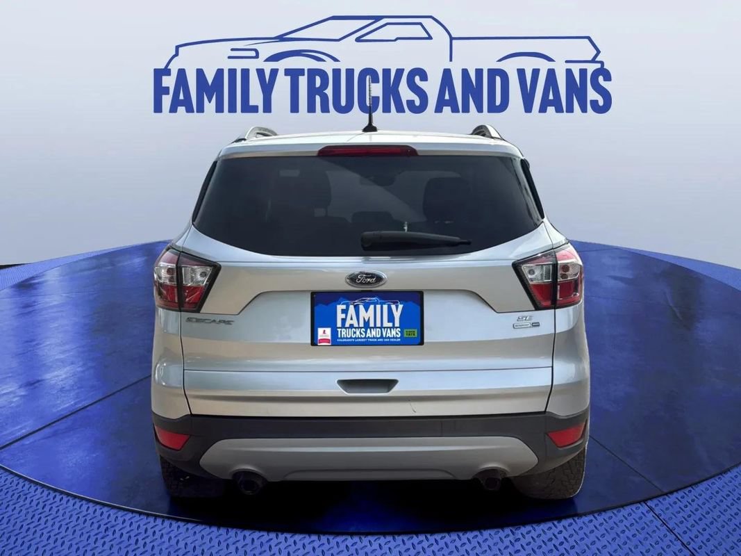Used 2018 Ford Escape SE AWD/4WD image 4