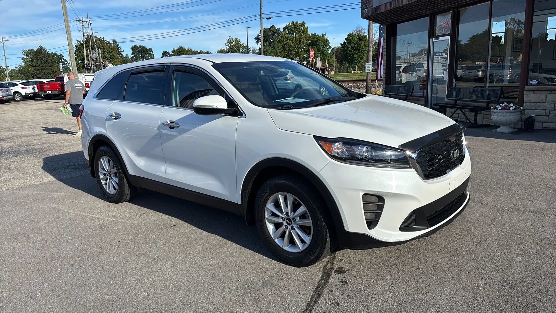 Used 2020 Kia Sorento L FWD image 19