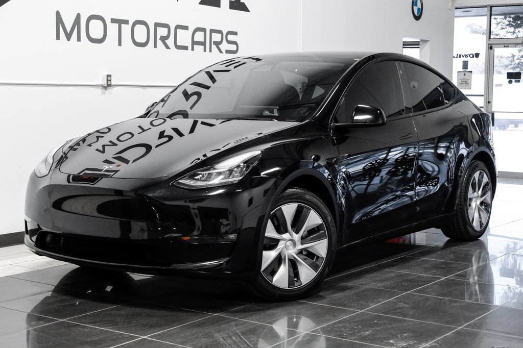 Used 2021 Tesla Model Y Long Range AWD/4WD image 7